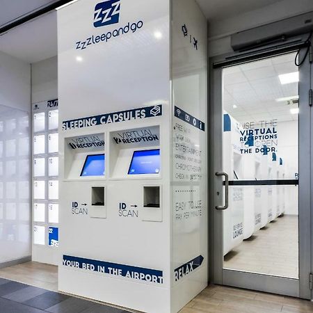 Hotel Resting Pods - Zzzleepandgo Bgy Airport Orio al Serio Exterior foto